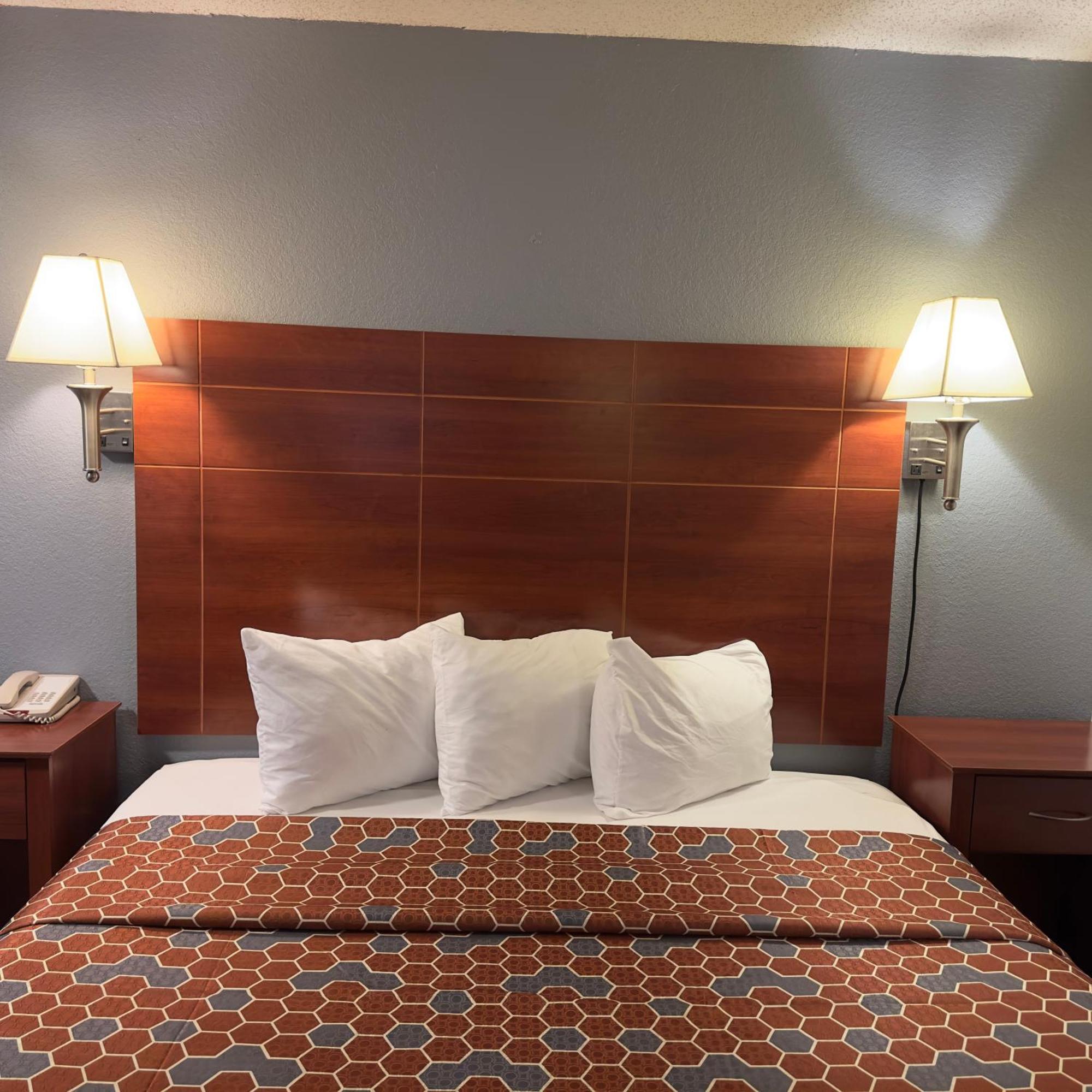 Econo Lodge Tucumcari Route 66 Экстерьер фото